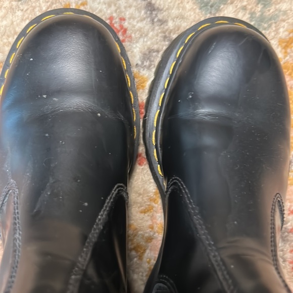 Dr. Martens Platform Chelsea Boot - Picture 7 of 7